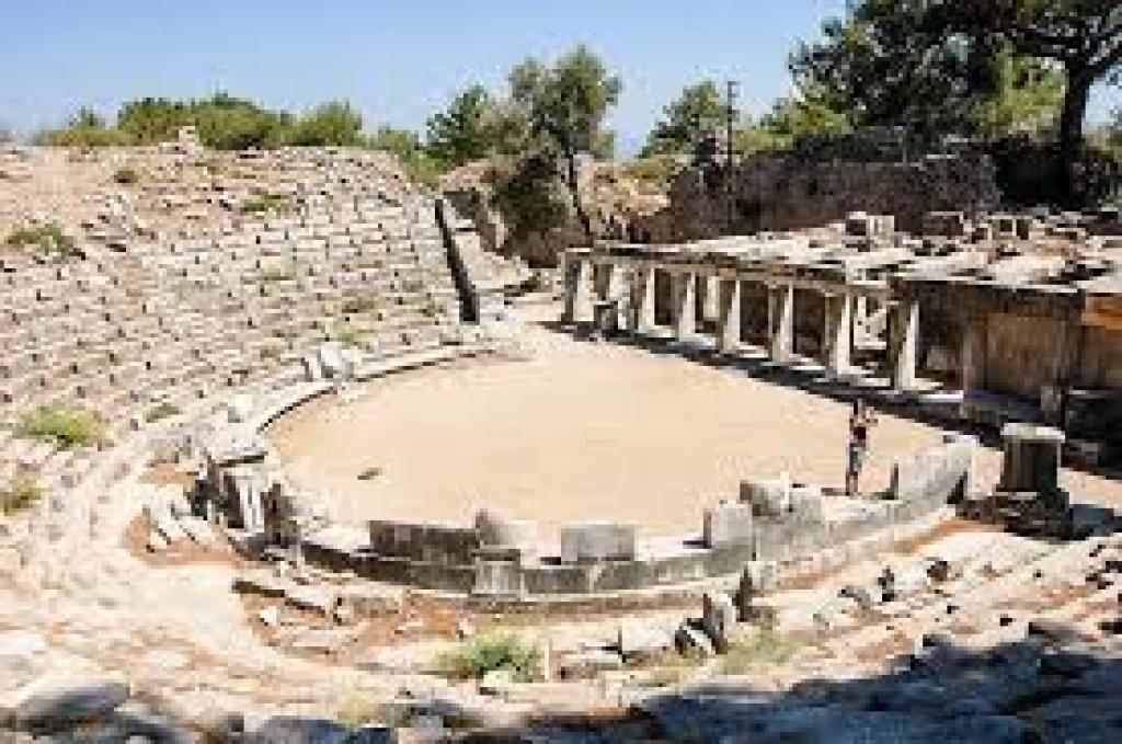 Discover Priene: The Ancient City in the Mountains Near Kusadasi
