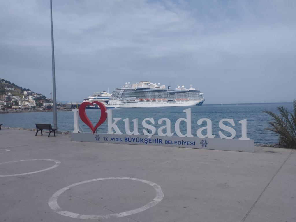 Discover the Magic of Ephesus, Virgin Mary House & Sirince Village