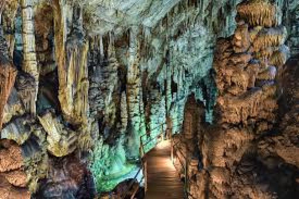 Zeus Cave: The Hidden Blue Oasis Near Kuşadası, Turkey